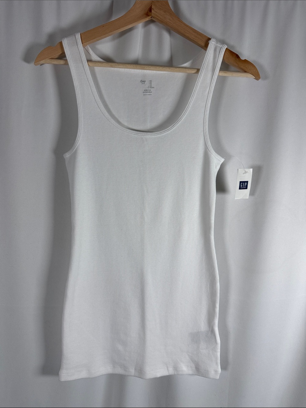 GAP Factory White Ribbed Scoop Tank